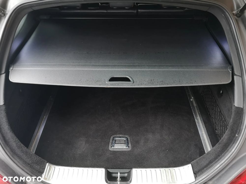 Mercedes-Benz CLS - 27