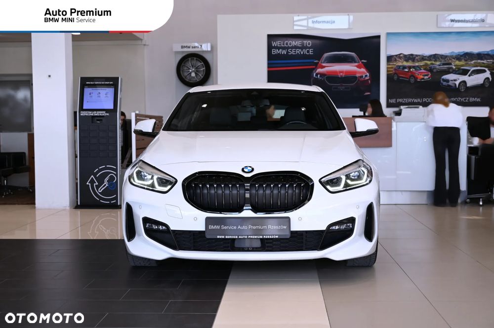 BMW Seria 1 118i M Sport - 4