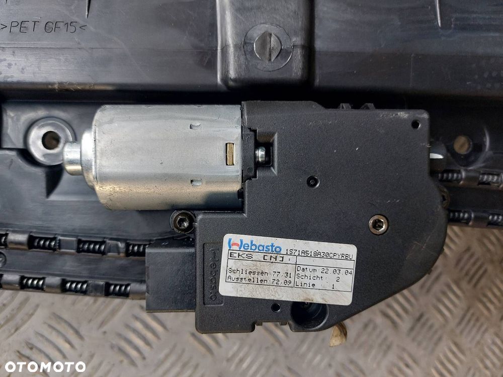 SZYBERDACH FORD FOCUS MK1 LIFT HB 5D - 3