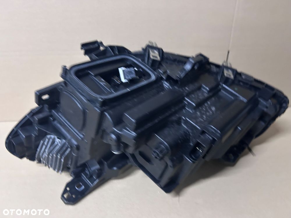 LAMPA PRAWA MERCEDES B KLASA 246 LIFT FULL LED W246 - 7