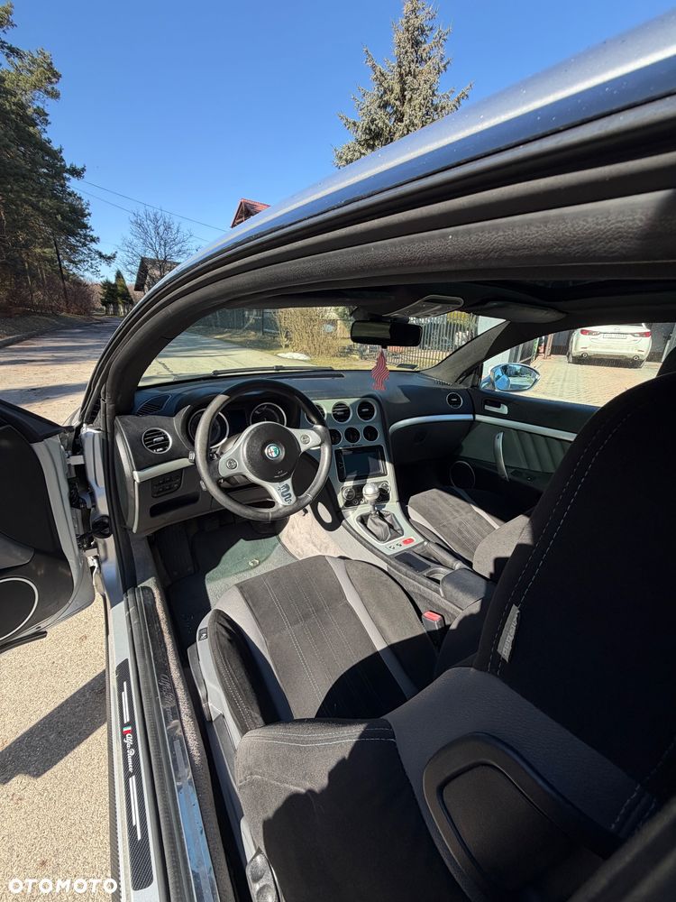 Alfa Romeo Brera 2.4JTDM Sky View - 11