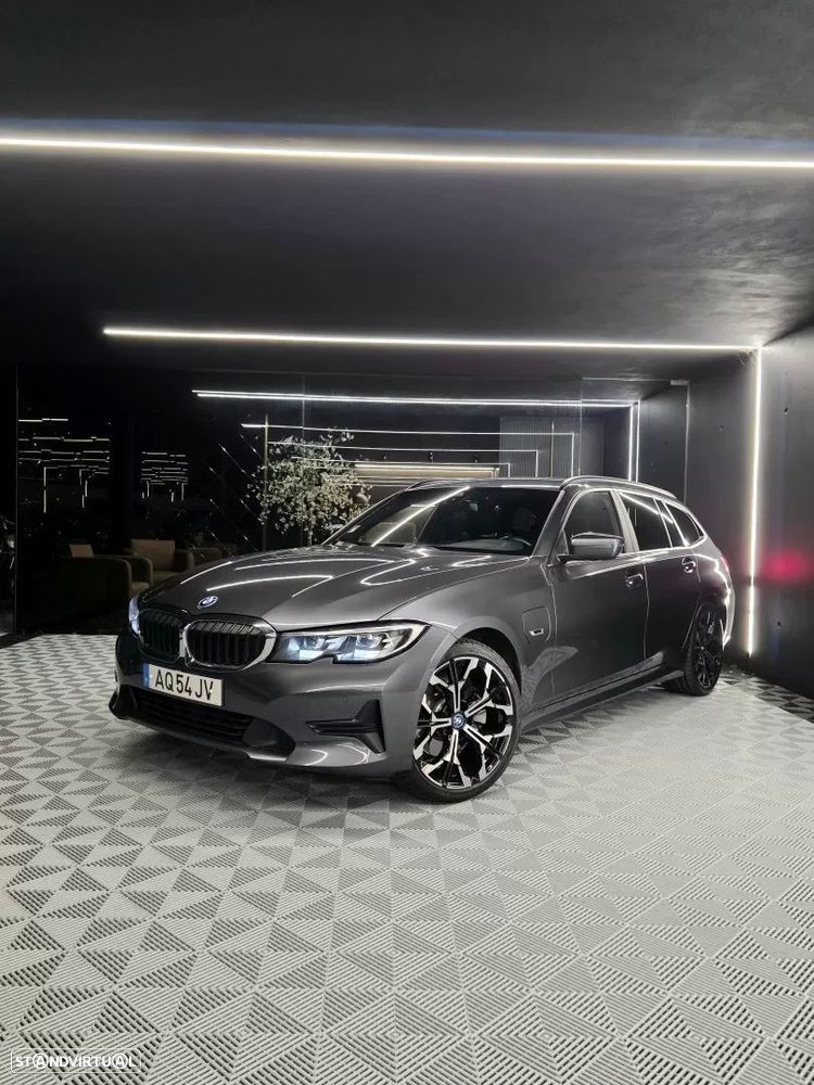 BMW 320 e Line Sport Auto - 1