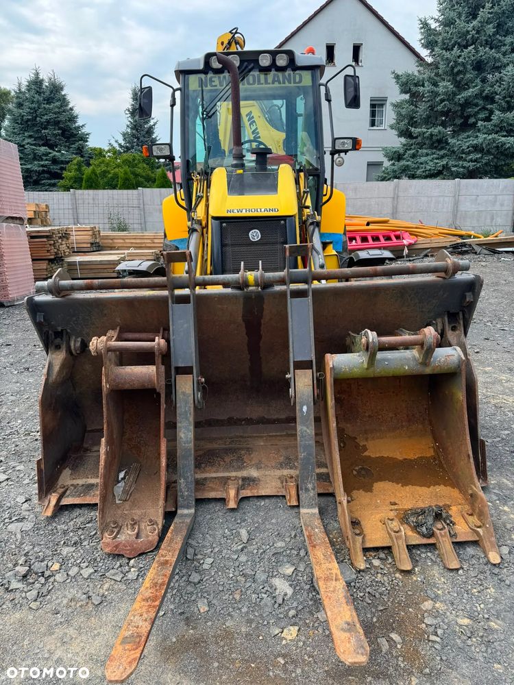 New Holland B90B - 3