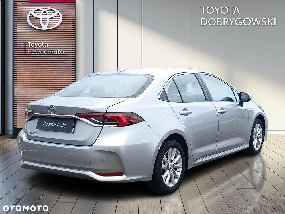 Toyota Corolla - 5