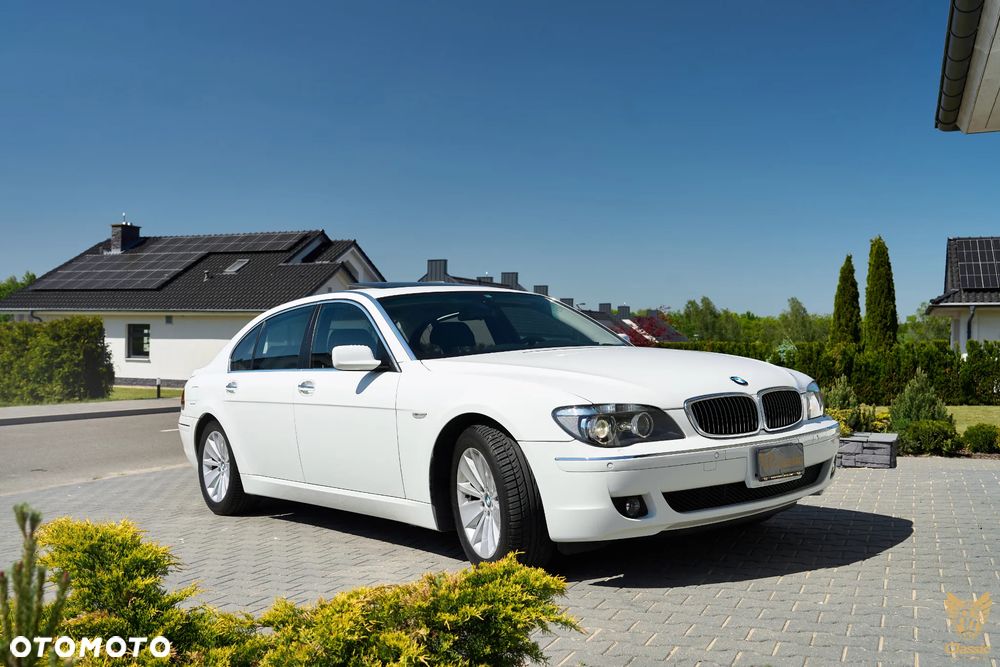 BMW Seria 7 750i L - 37