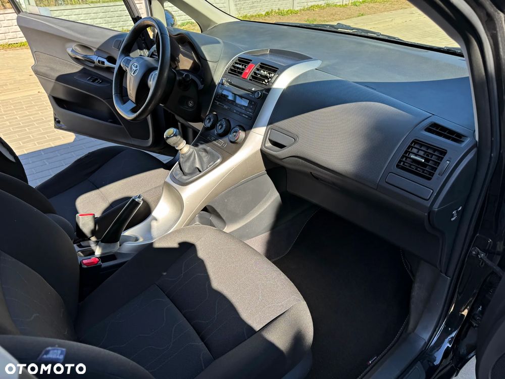 Toyota Auris 1.33 VVT-i Life Comfort - 16