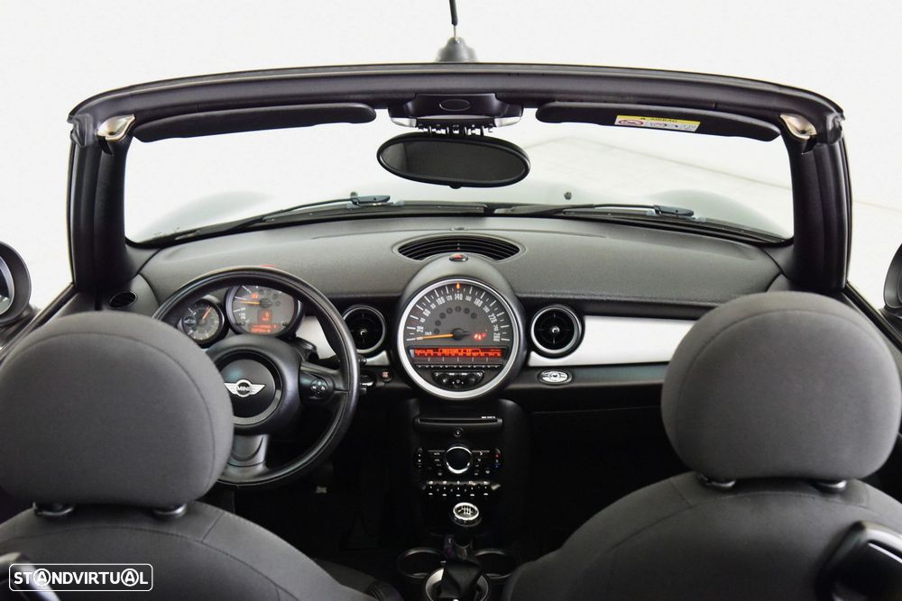 MINI 3 Portas - 25
