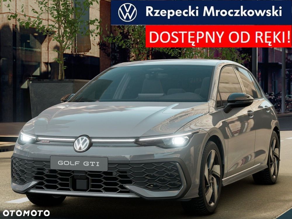 Volkswagen Golf - 2