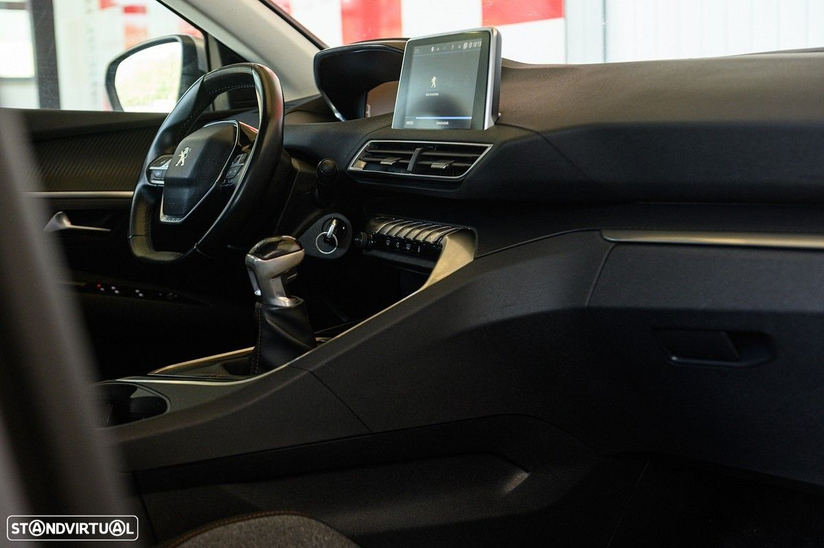 Peugeot 5008 1.2 PureTech Active - 27