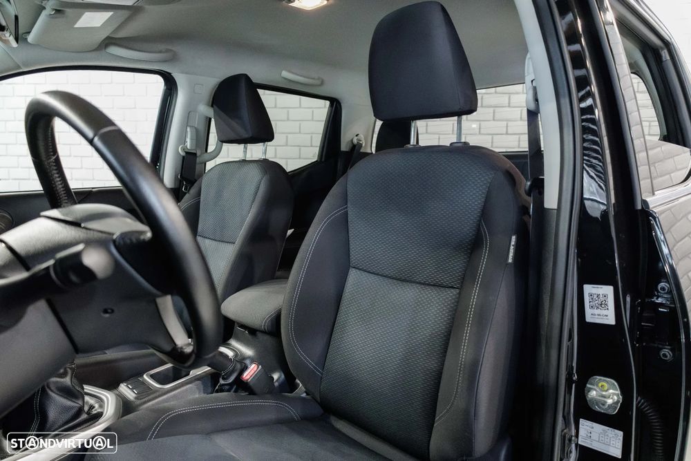 Nissan Navara 2.3 dCi CD 4WD N-Connecta - 13