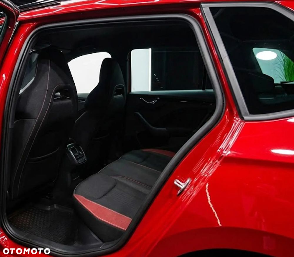 Skoda Kamiq 1.0 TSI Monte Carlo - 8