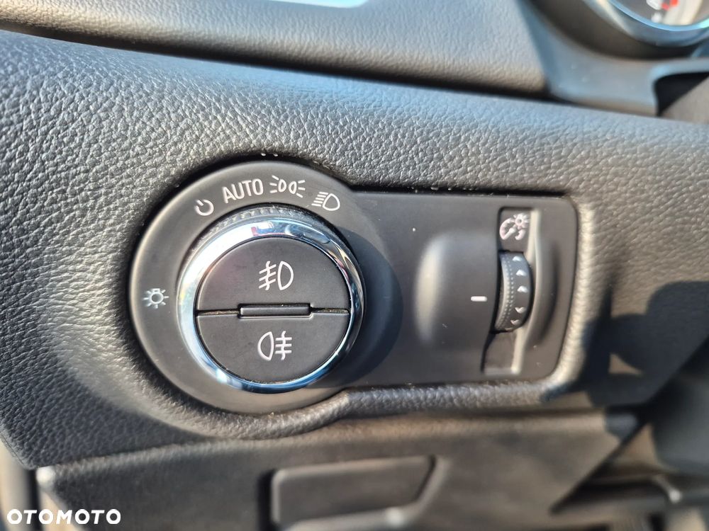 Opel Astra 2.0 CDTI ecoFLEX Start/Stop Exklusiv - 30