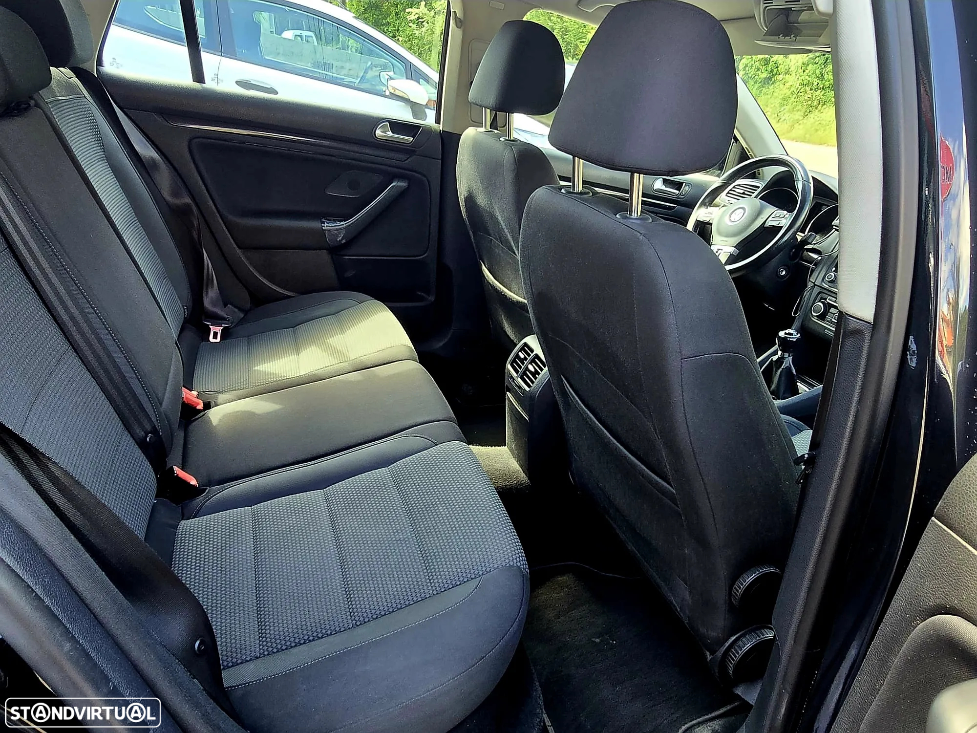 VW Golf Variant 1.6 TDi Confortline - 8