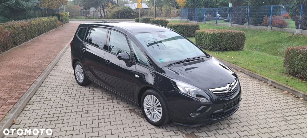 Opel Zafira - 16
