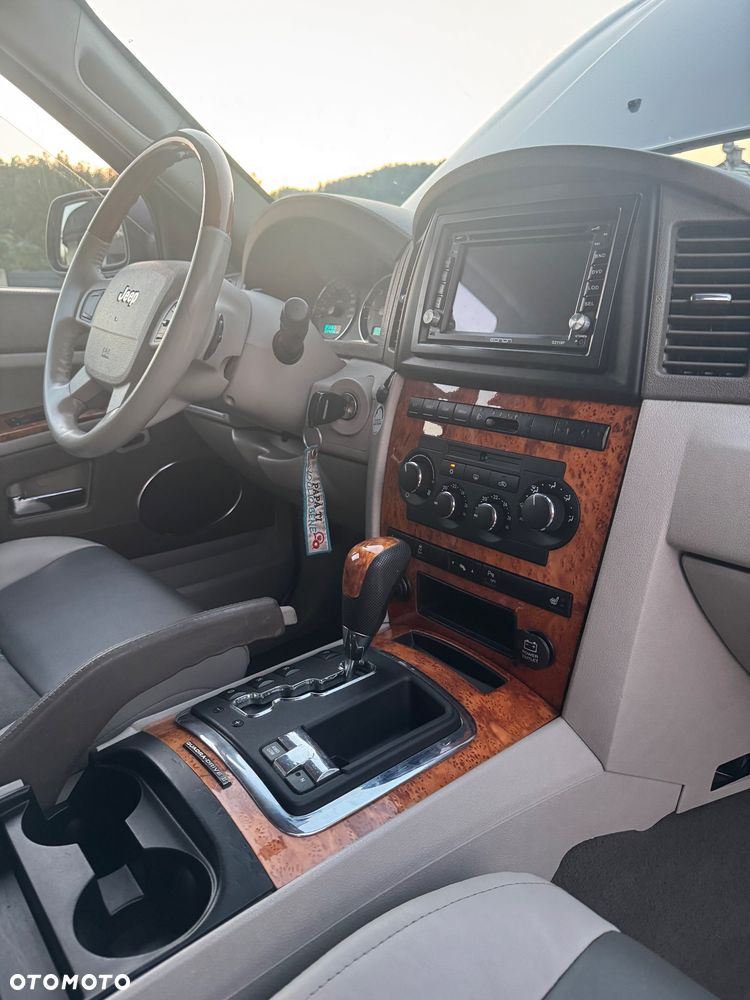 Jeep Grand Cherokee 3.0 CRD Automatik DPF Overland - 23