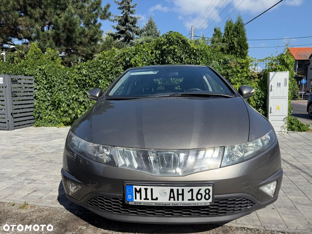 Honda Civic 1.8 Comfort - 2