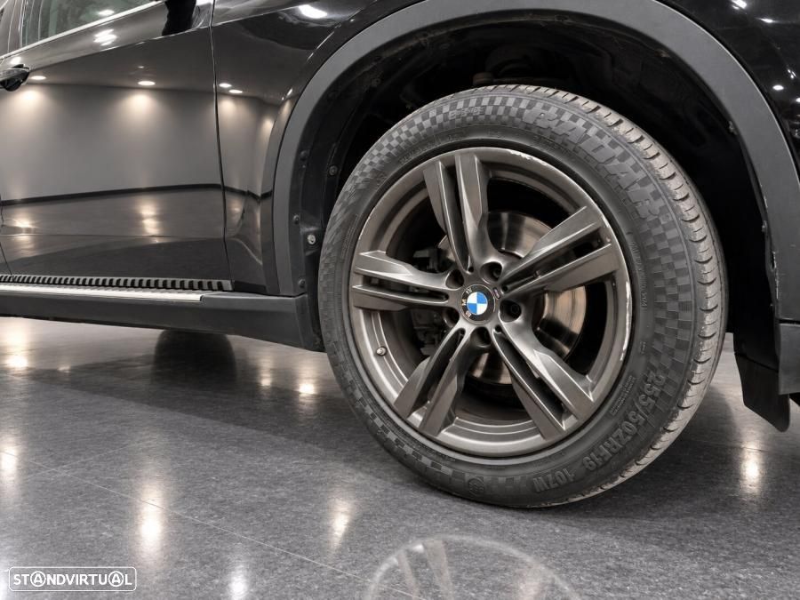 BMW X5 25 d sDrive Comfort 7L - 4