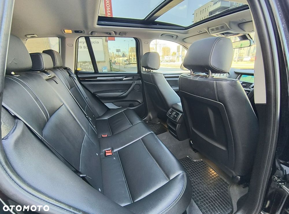 BMW X3 sDrive18d Luxury Line - 14
