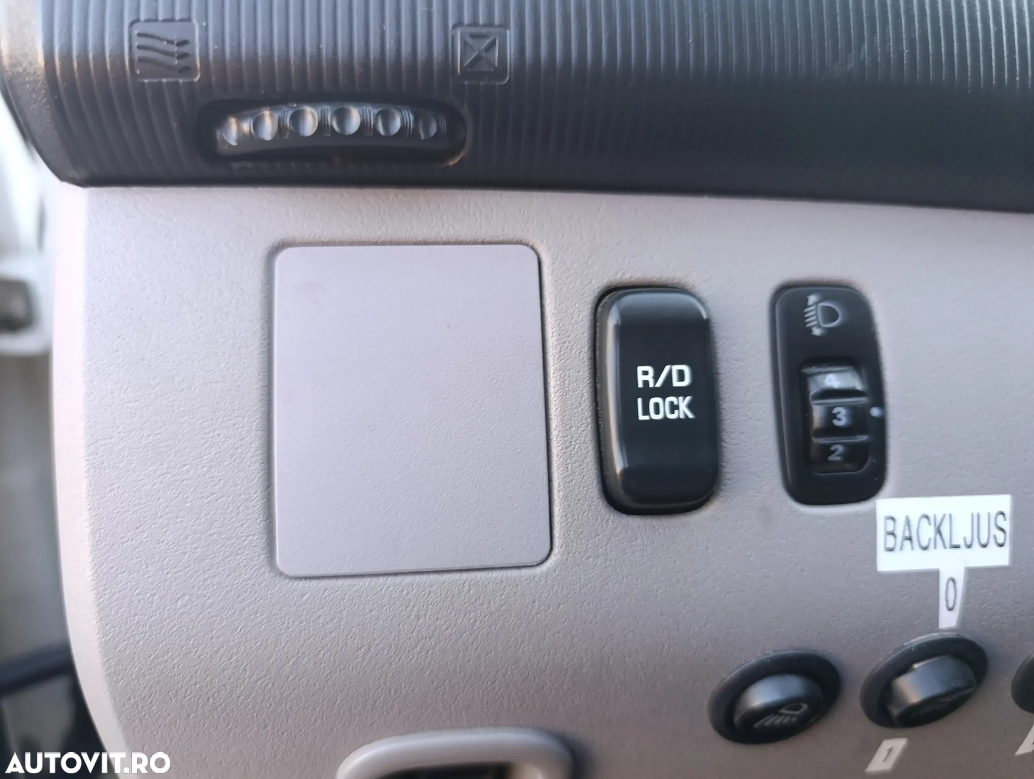 Mitsubishi L200 Pick Up 4x4 DPF Double Cab - 12