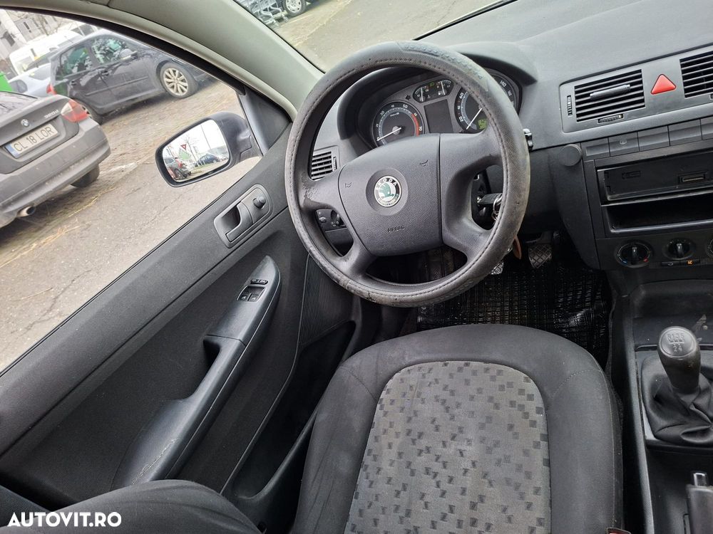 Skoda Fabia - 3