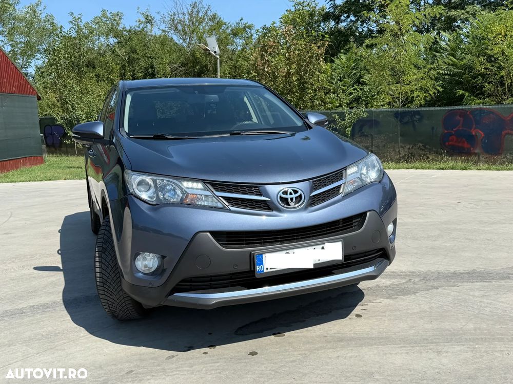 Toyota RAV4 2.2 D-4D 4WD Luxury - 8