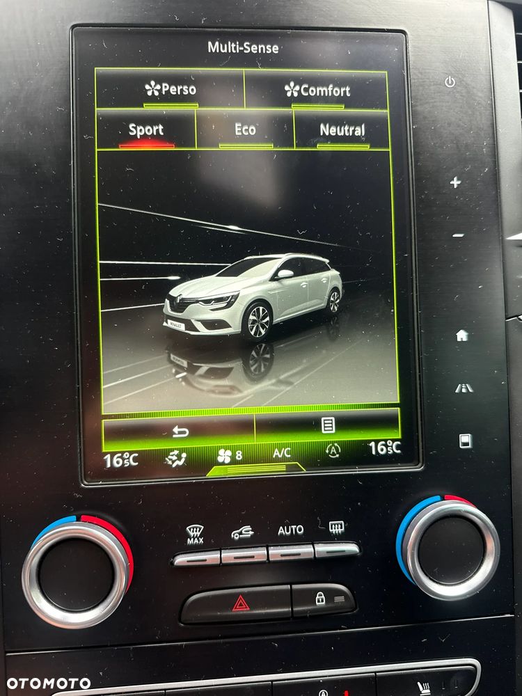 Renault Megane ENERGY dCi 130 Start & Stop Bose Edition - 19