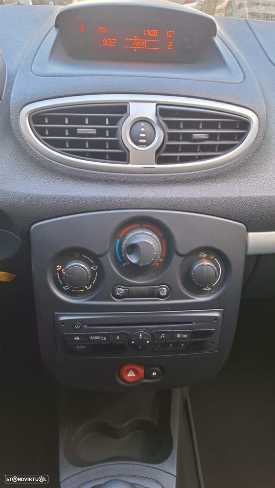 Renault Clio 1.5 dCi Confort - 13