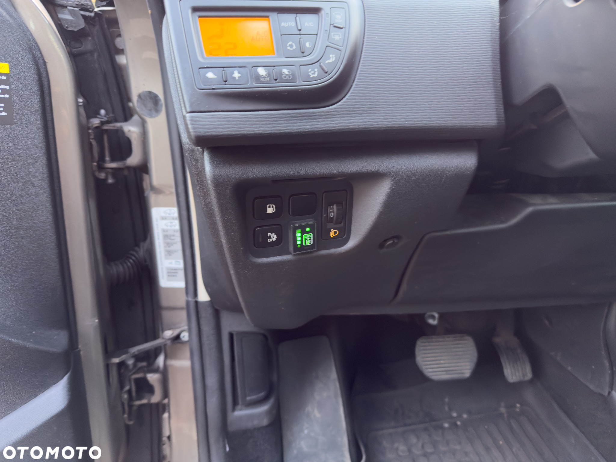 Citroën C4 Grand Picasso 2.0 16V Exclusive - 10