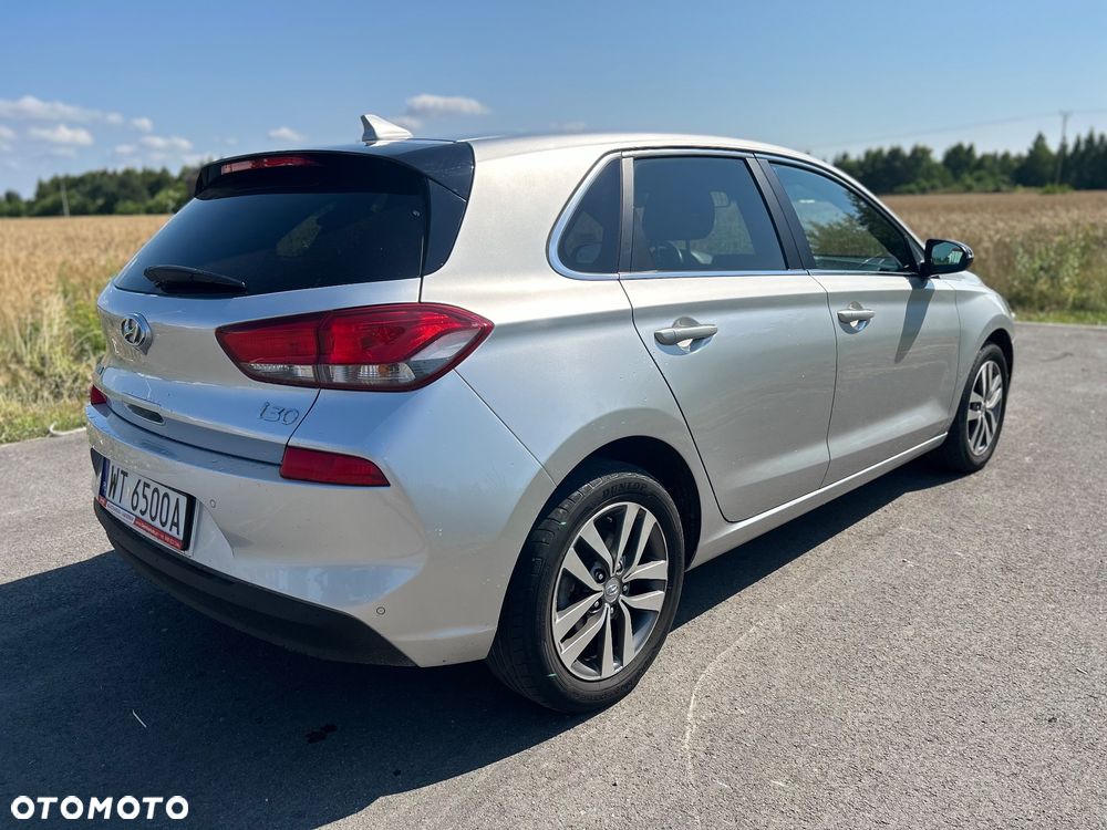 Hyundai i30 1.4 T-GDI Comfort DCT - 6