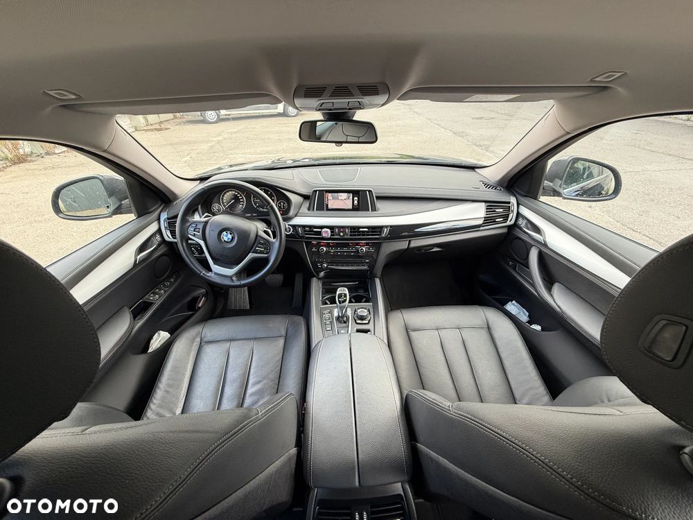 BMW X6 xDrive30d - 17