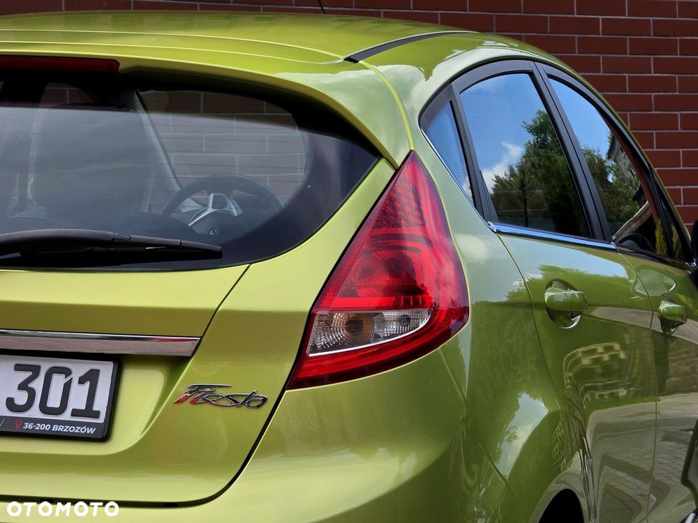 Ford Fiesta 1.4 Titanium EU5 - 18