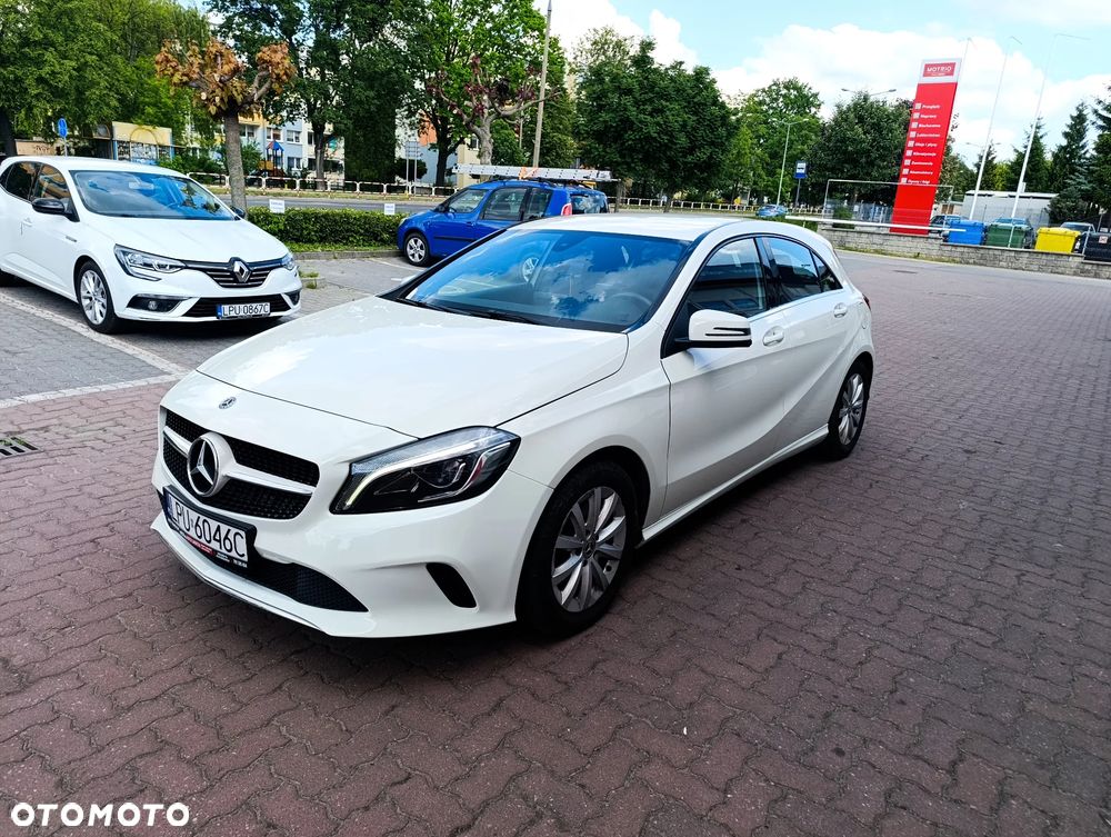 Mercedes-Benz Klasa A 180 7G-DCT Style - 3