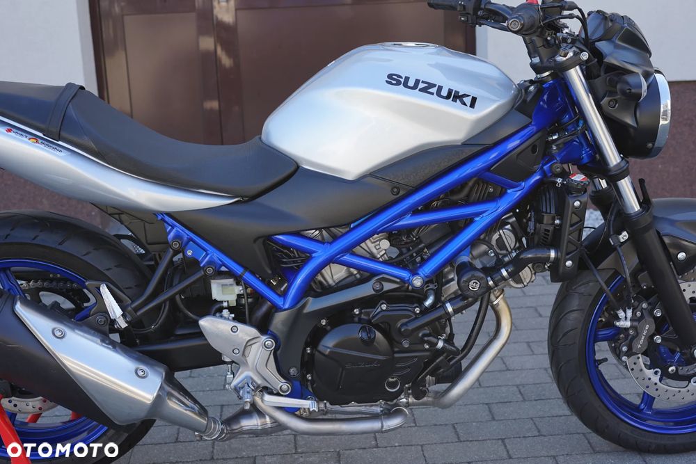 Suzuki SV - 10