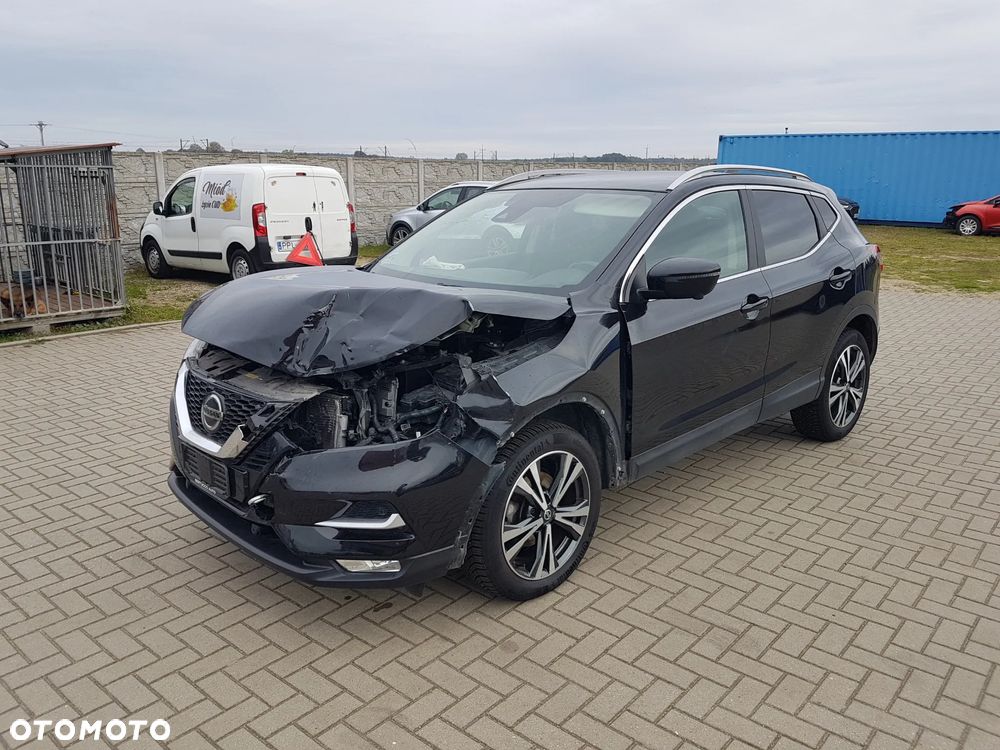 Nissan Qashqai 1.6 dCi N-Connecta - 18