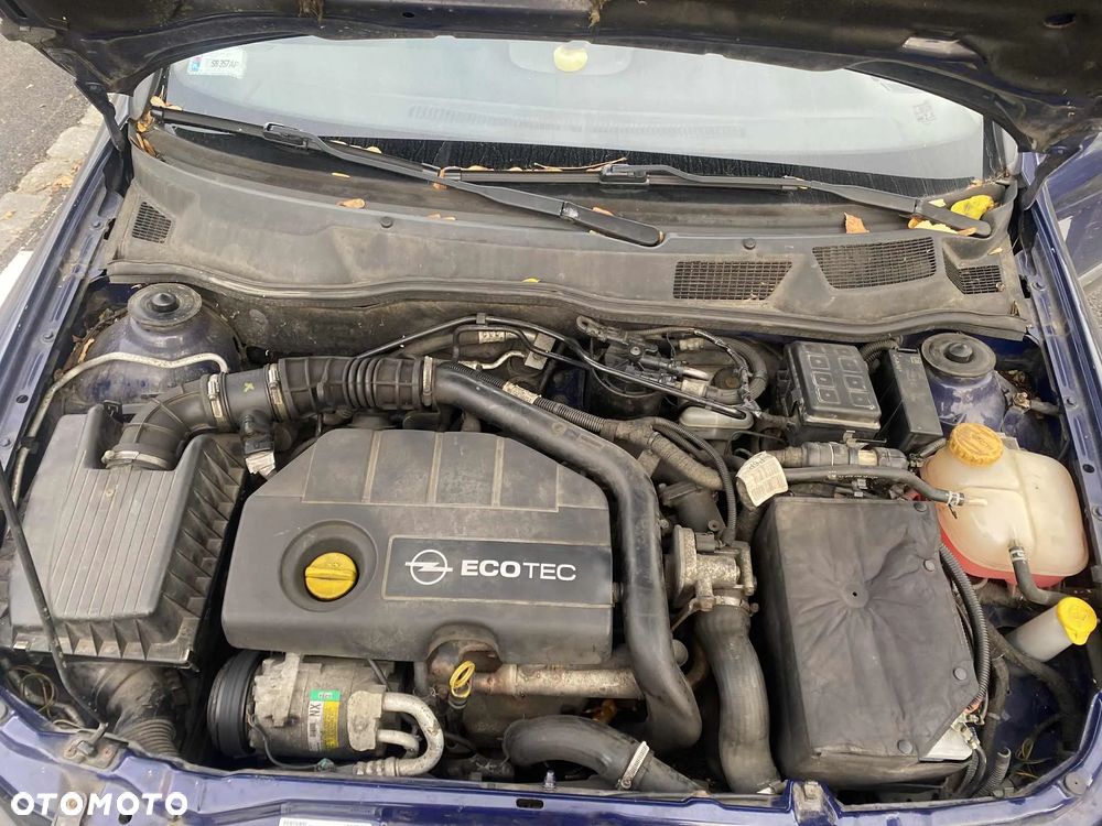 Opel Astra 1.7 CDTI - 17