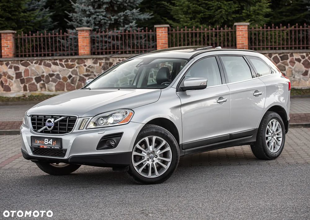 Volvo XC 60 T6 AWD Momentum - 2