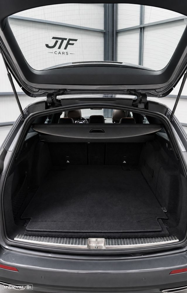 Mercedes-Benz E 220 d 4-Matic All Terrain Avantgarde - 12