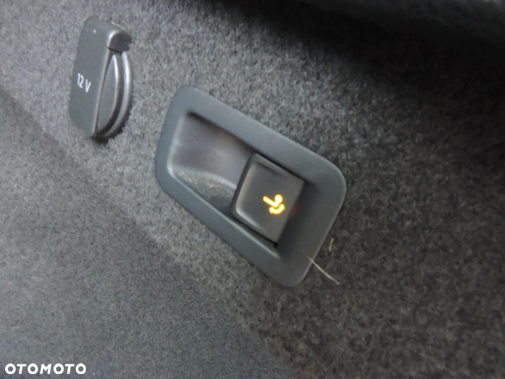 Volkswagen Passat 2.0 TDI SCR (BlueMotion Technology) Comfortline - 20