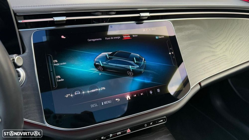 Mercedes-Benz E 300 e Avantgarde - 60