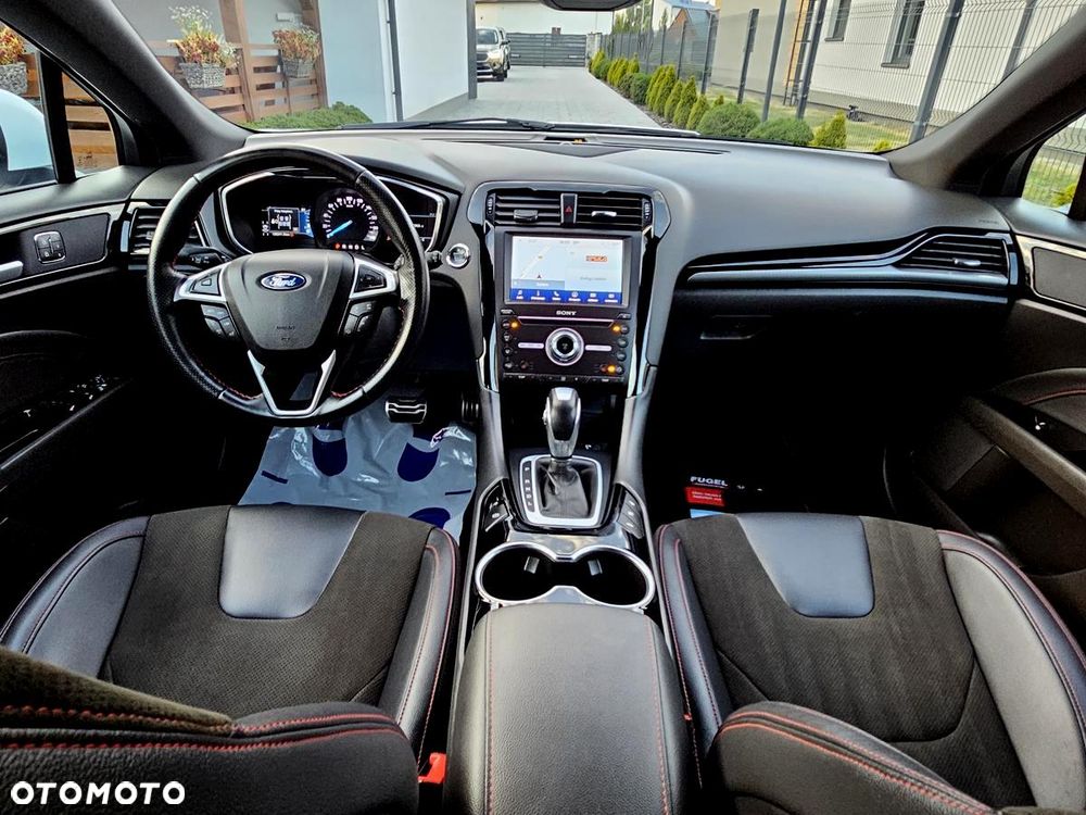 Ford Mondeo - 22