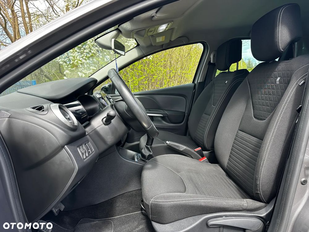 Renault Clio 1.2 16V Limited EU6 - 16