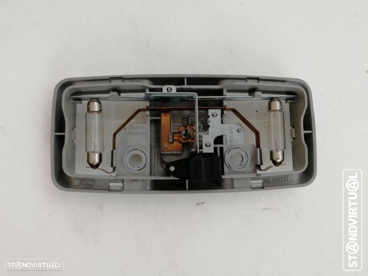 Luz plafonier luz tecto mitsubishi space star  / mitsubishi carisma / mitsubishi pagero  1999 a 2005 - 2