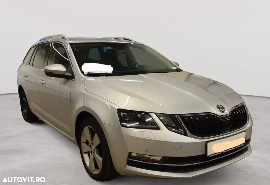 Skoda Octavia Combi 2.0 TDI (Green tec) DSG Style - 6