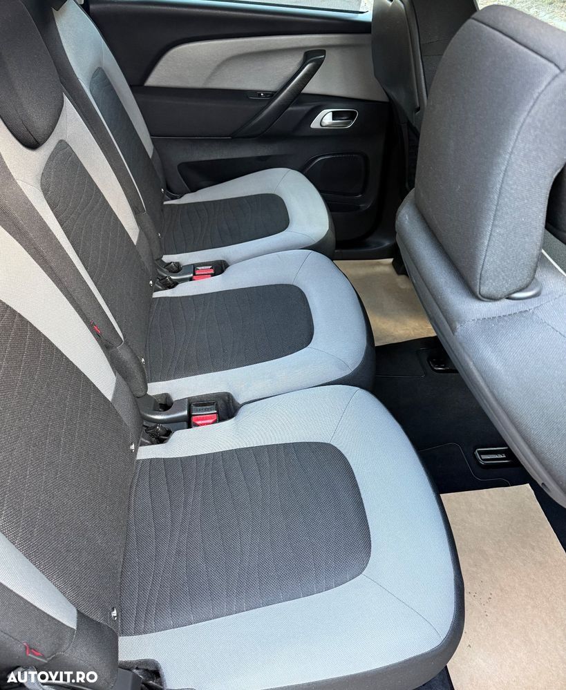 Citroën C4 Picasso e-HDi 115 Intensive - 14