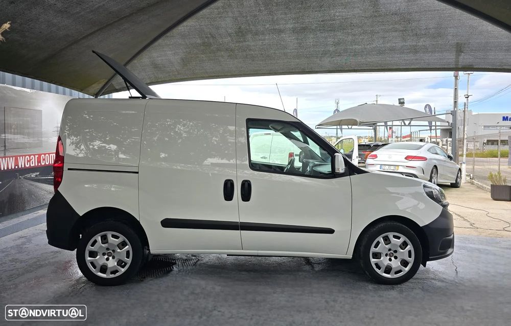 Fiat Doblo 1.6 MJ SX 3L com 2JG - 4