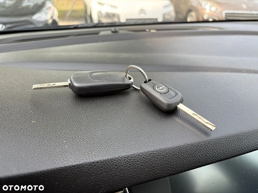Opel Astra - 11