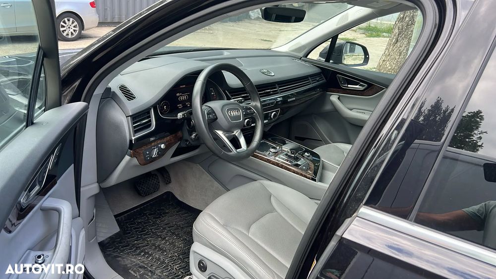 Audi Q7 3.0 TFSI Quattro Tiptronic - 3