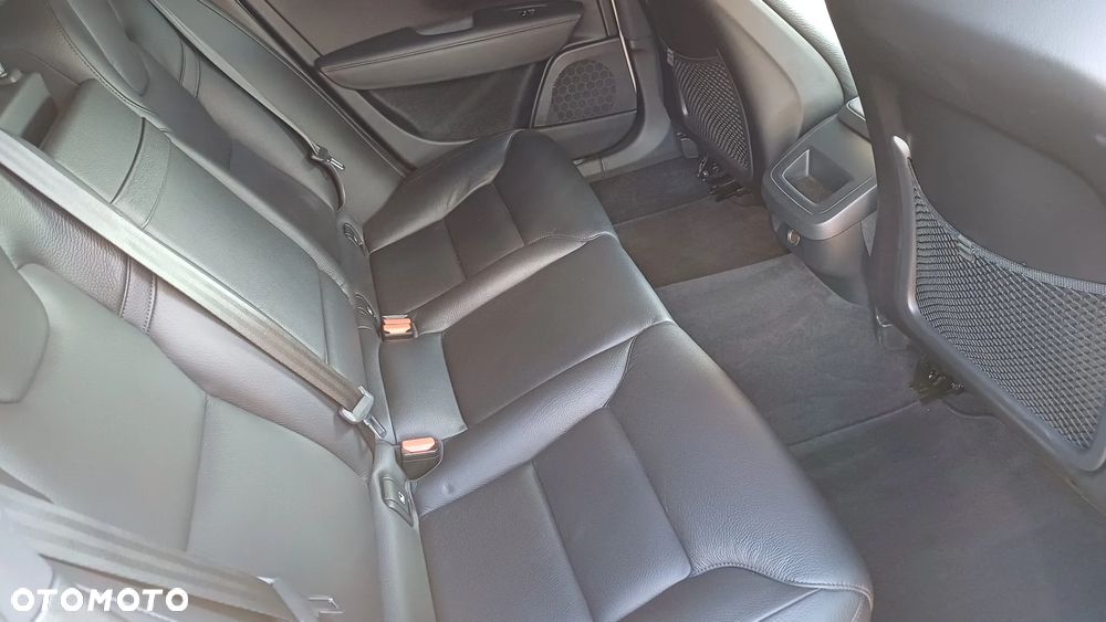 Volvo V90 D4 Geartronic Kinetic - 34