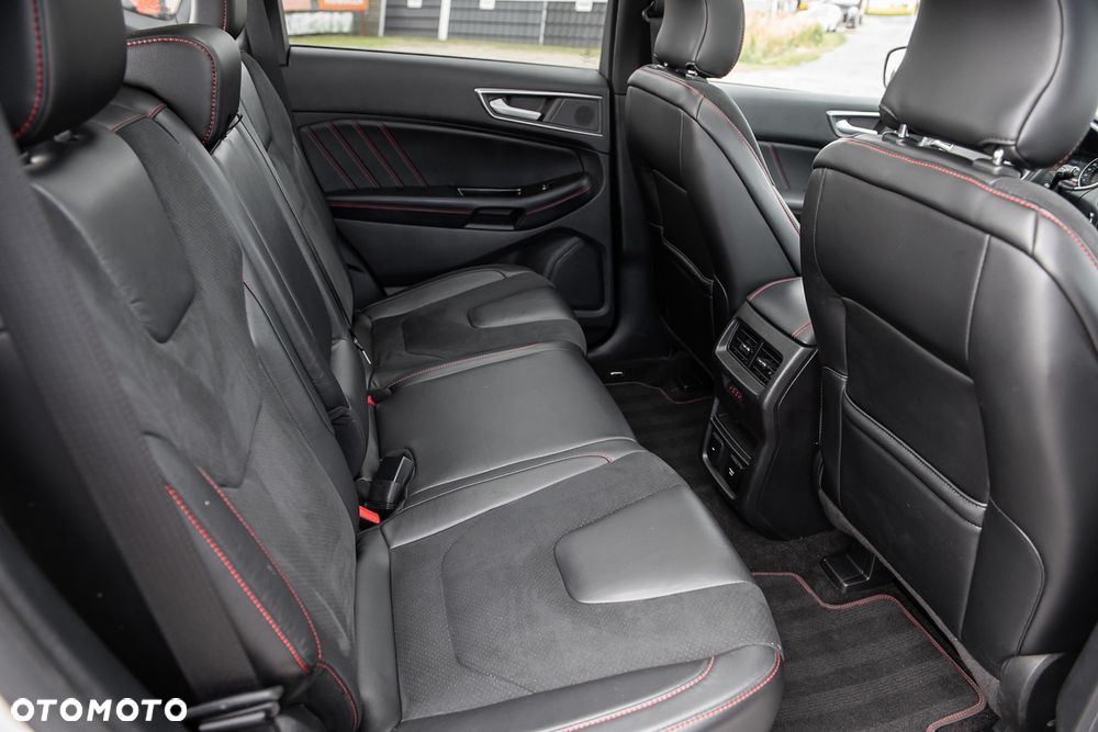 Ford Edge 2.0 EcoBlue Bi-Turbo 4x4 ST-LINE - 34