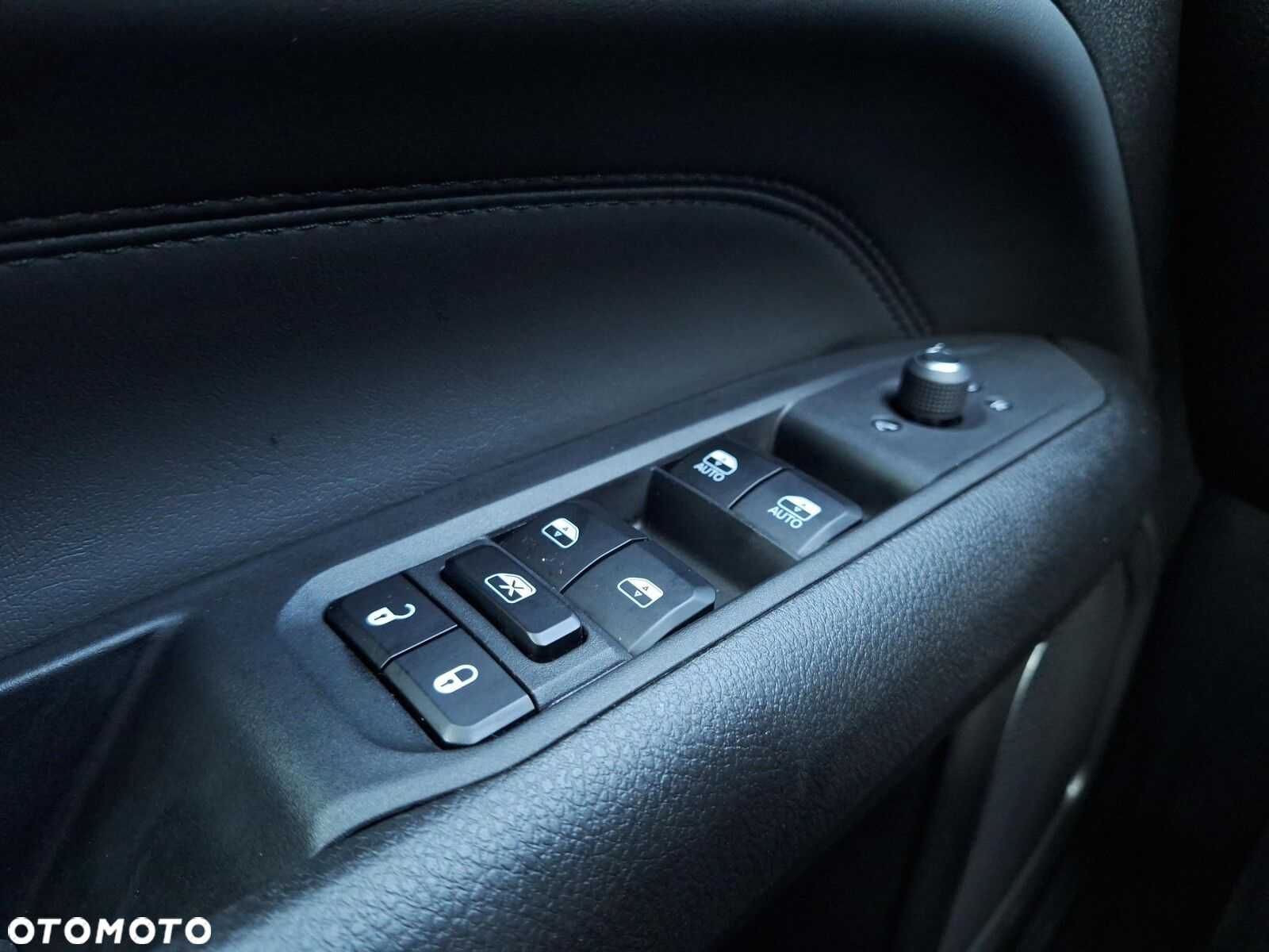 Jeep Compass - 17